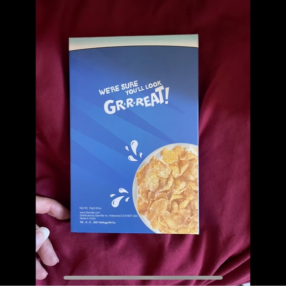 Frosted Flakes Palette - Picture 3 of 3